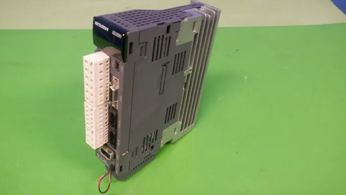 미쓰비시 전기 MR-J3-20B AC 서보 드라이버