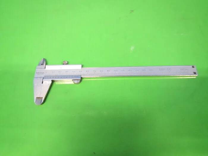 미츠 토요 150mm 캘리퍼스