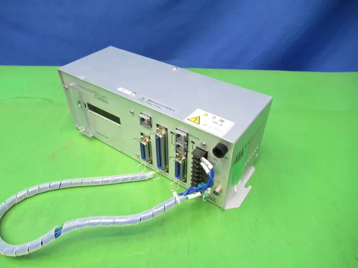 신호 C4000 컨트롤러