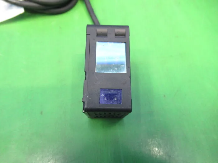 Omron ZX2-LDA11 Smart Sensor Detail Image - ASKINDEX Korea