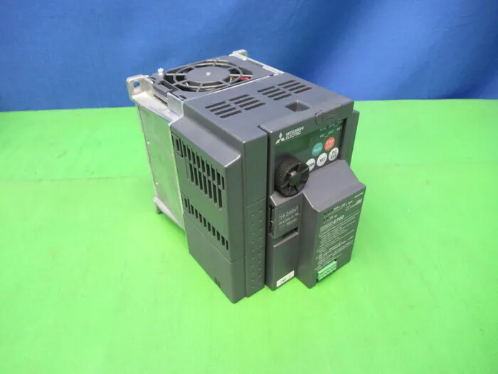 미쓰비시 전기 FR-E720S-0.75K 인버터