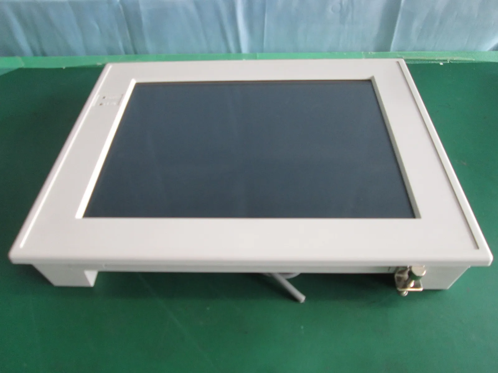 가우디 GFC10A20 LCD 모니터 상세 이미지 - ASKINDEX 코리아