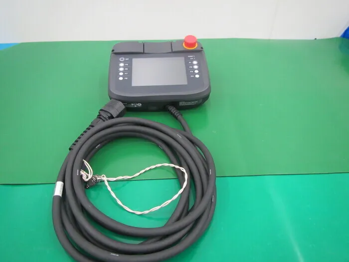 Keyence VT3-Q5H 터치 패널
