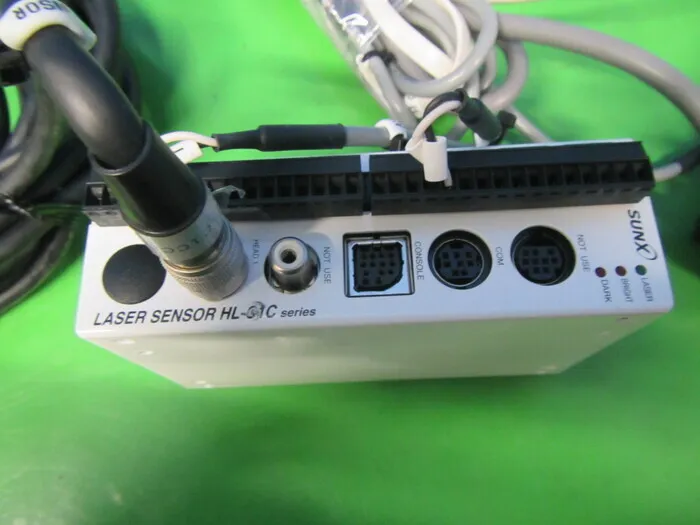 SUNX HL-C105B-BK Laser Displacement Meter Detail Image - ASKINDEX Korea
