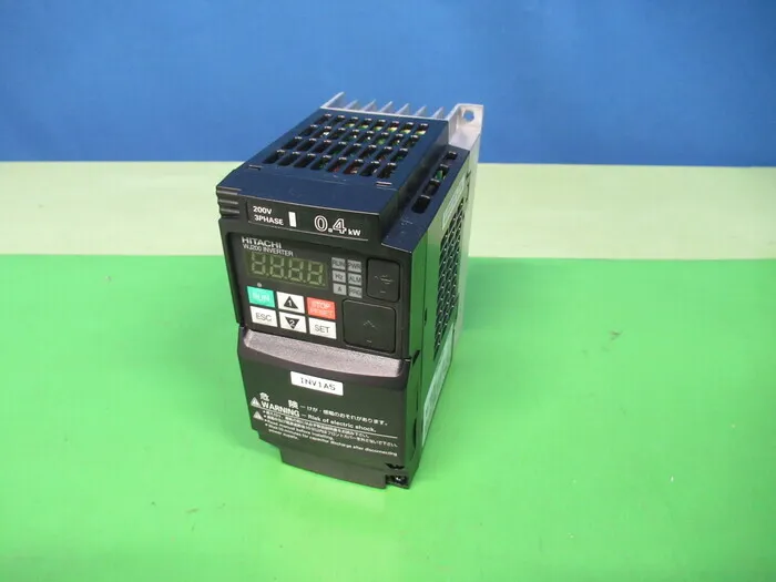 히타치 WJ200-004LF 인버터