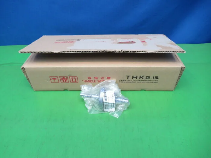 THK BNF1605EFM-2.5G1+136LC5F(B) 정밀 볼 나사