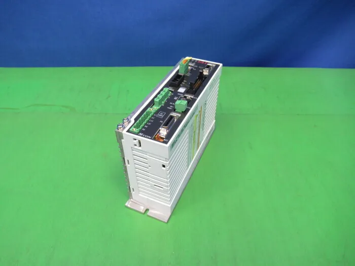 예 SCON-C-30DI-NP-2-2 포지션 컨트롤러