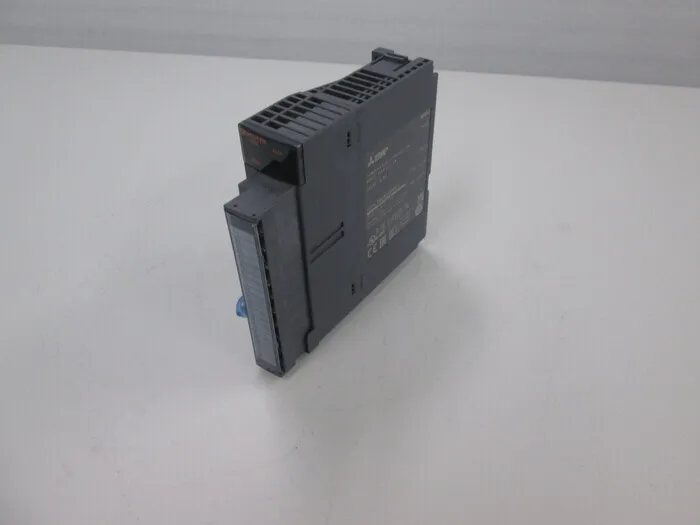 미쓰비시 전기 Q64TCTTN PLC 온도 조절 유닛