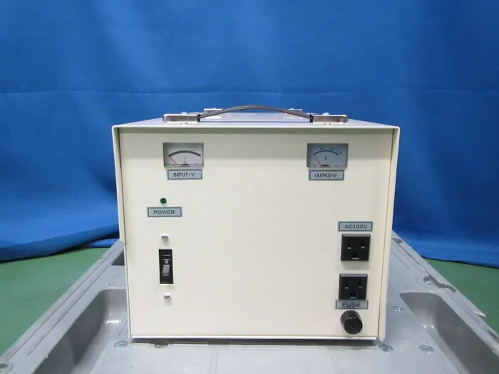Swallow Electric SVR-3000 AC stabilization power supply Detail Image - ASKINDEX Korea