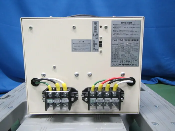 Swallow Electric SVR-3000 AC stabilization power supply Detail Image - ASKINDEX Korea