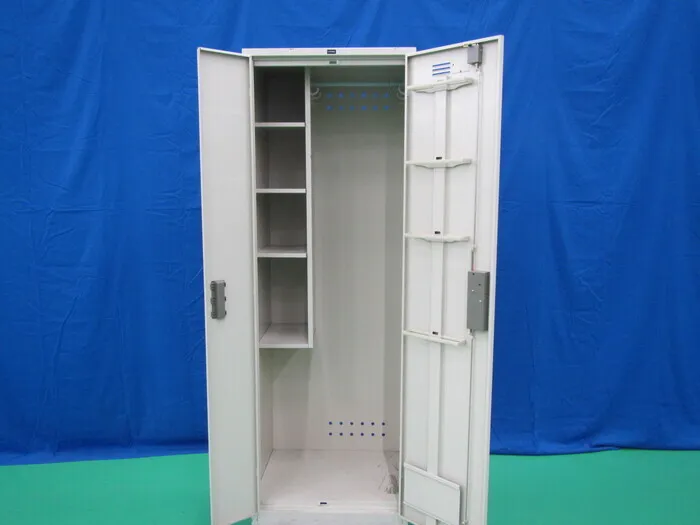 Uchida Yoko  Cleaning locker Detail Image - ASKINDEX Korea
