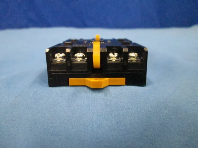 Omron P2CF-08 Surface mount socket (8-pin) Detail Image - ASKINDEX Korea