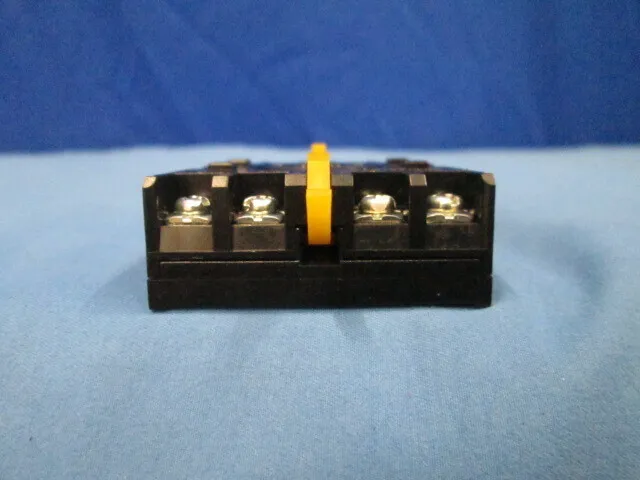 Omron P2CF-08 Surface mount socket (8-pin) Detail Image - ASKINDEX Korea