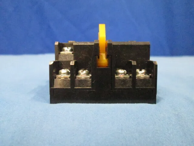 Omron P2CF-11 Surface mount socket (11 inch) Detail Image - ASKINDEX Korea