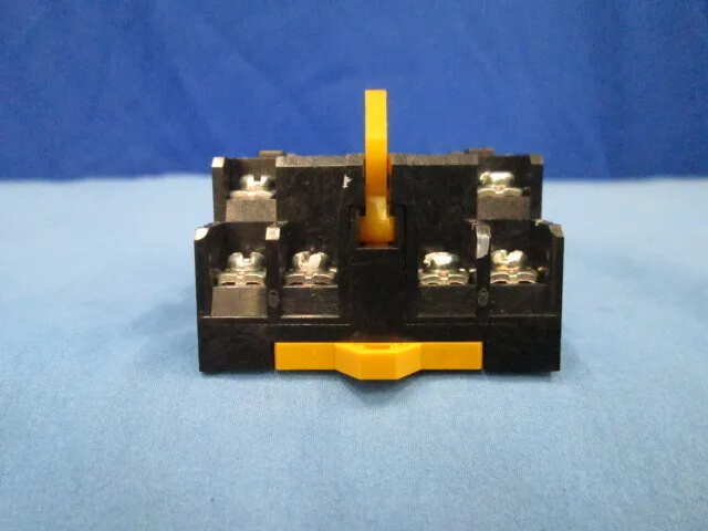 Omron P2CF-11 Surface mount socket (11 inch) Detail Image - ASKINDEX Korea