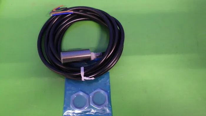 Omron E2EH-X7B2 Proximity sensor Detail Image - ASKINDEX Korea