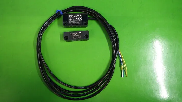 Omron D40A-1C2 Non-contact door switch Detail Image - ASKINDEX Korea