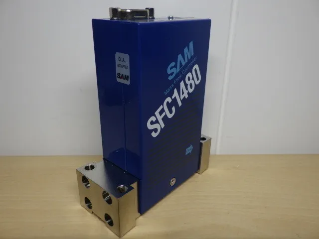 히타치 금속 SFC1480AMC-4H1GL 매스 플로우 컨트롤러