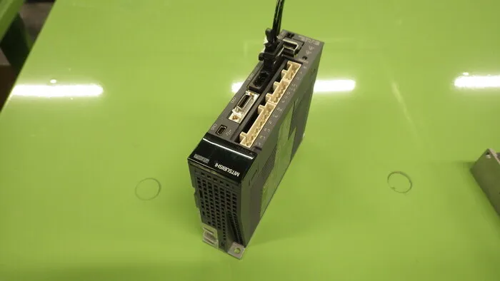 미쓰비시 전기 MR-J3-20B AC 서보 드라이버