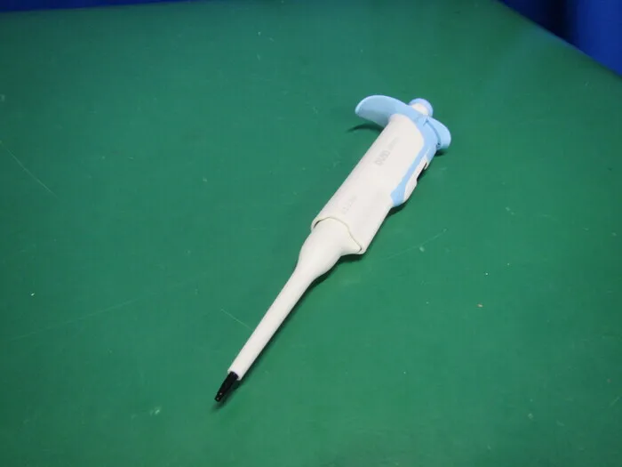 DLAB Hipette(0.1-2.5μL） micropipette Detail Image - ASKINDEX Korea