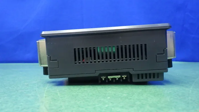 Keyence VT-5MB Touch panel Detail Image - ASKINDEX Korea