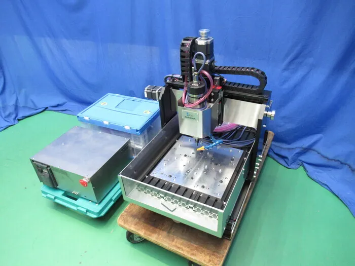 에스라보  탁상 CNC 밀링 머신