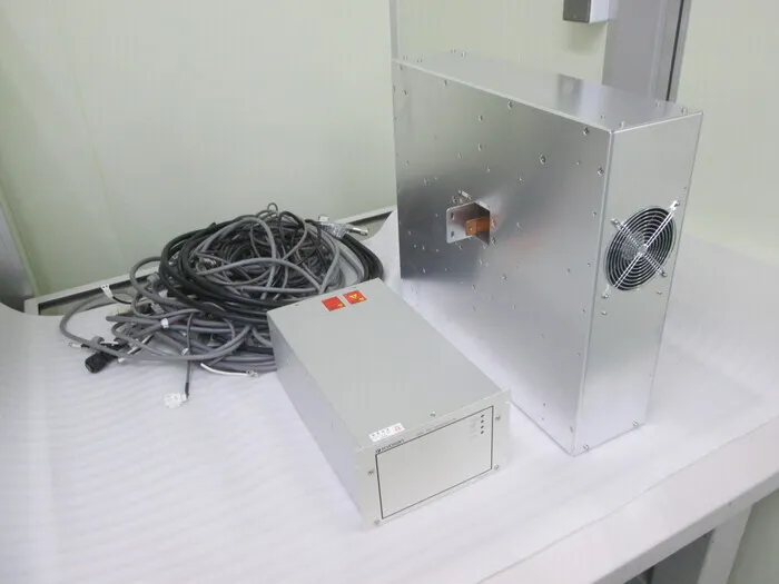 교토산 RFK10ZH-T01/MBK20-T019B RF 전원 공급 장치 세트