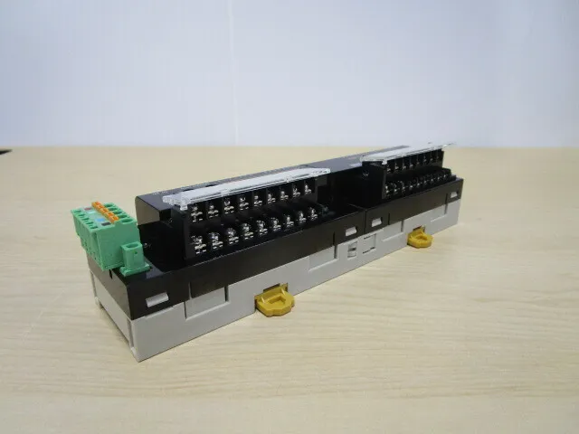 오므론 DRT12-ID16 I/O 터미널