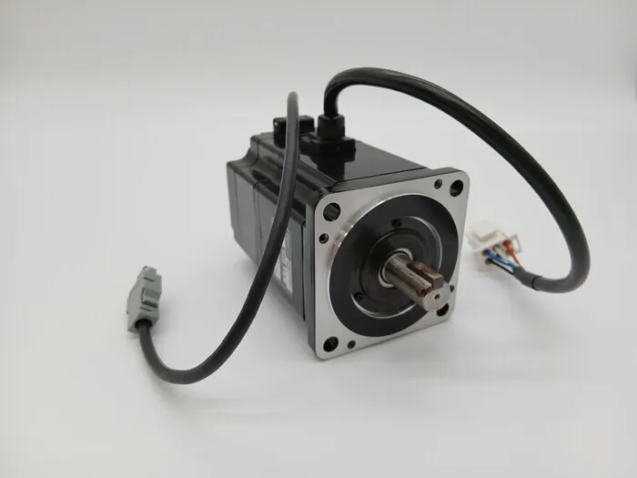 Omron R88M-WP40030H-BS1 AC servo motor Detail Image - ASKINDEX Korea