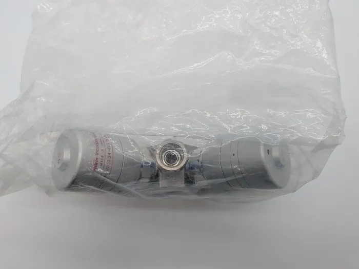 Fujikin FBDV-6.35-2B3-L-NL-ADY-UP Air-operated block valve Detail Image - ASKINDEX Korea