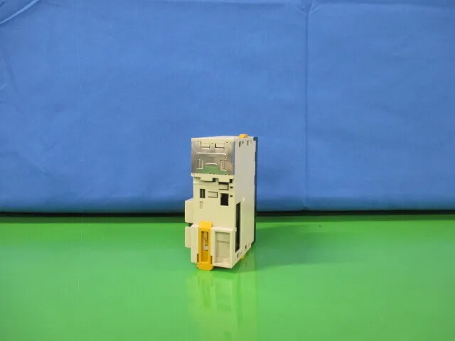 Omron CJ1W-DA08C Sequencer (PLC) output unit Detail Image - ASKINDEX Korea