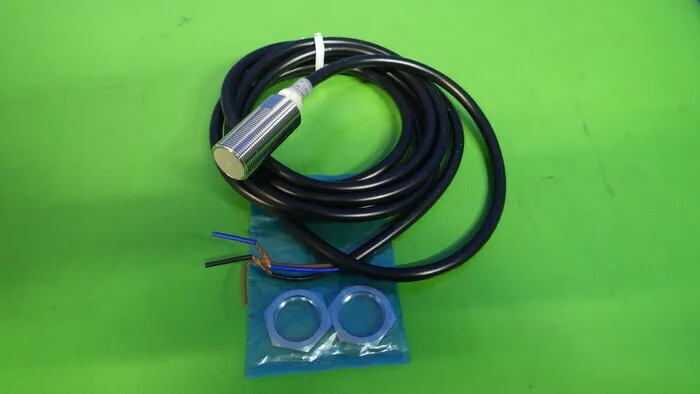 Omron E2EH-X7C2 Proximity sensor Detail Image - ASKINDEX Korea