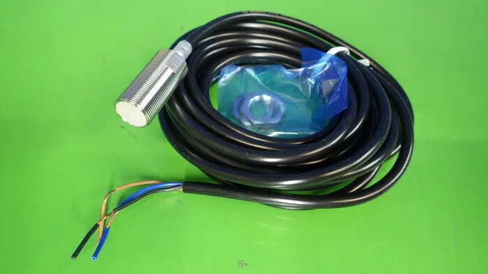 Omron E2EH-X7C1 Proximity sensor Detail Image - ASKINDEX Korea