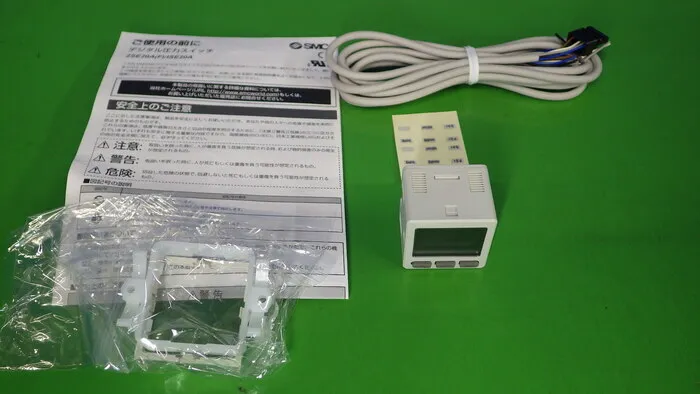 SMC ISE20A-R 압력 스위치