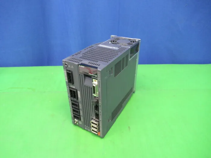 Mitsubishi Electric MR-J4W3-222B AC Servo Driver Detail Image - ASKINDEX Korea