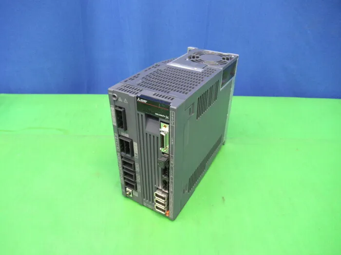 Mitsubishi Electric MR-J4W3-222B AC Servo Driver Detail Image - ASKINDEX Korea