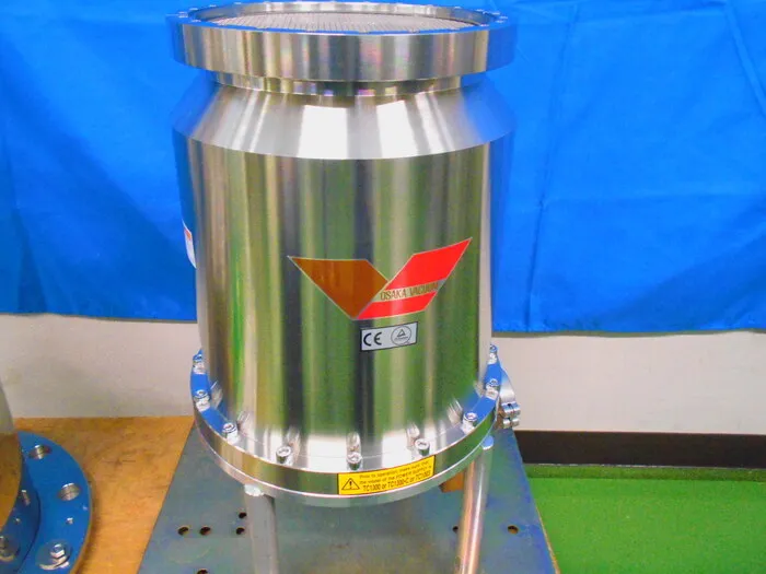 Osaka Vacuum TG1300CW turbo pump Detail Image - ASKINDEX Korea