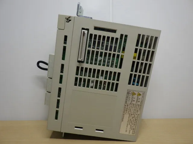 Yaskawa Electric SGDH-02BE-R Servo driver Detail Image - ASKINDEX Korea