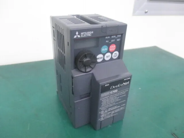 Mitsubishi Electric FR-E720-0.1K inverter