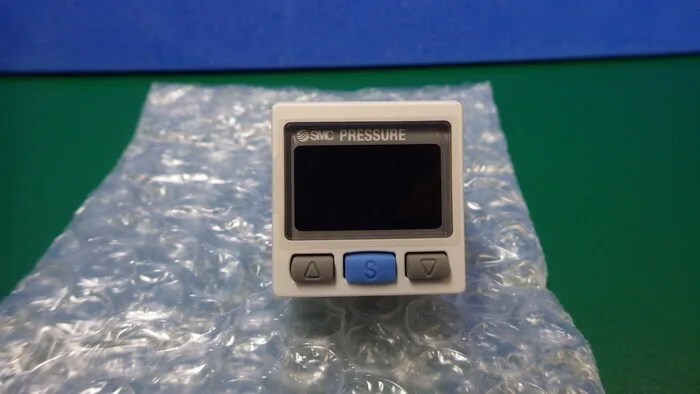 SMC ISE30A-01-N-MLD 디지털 압력 스위치 상세 이미지 - ASKINDEX 코리아