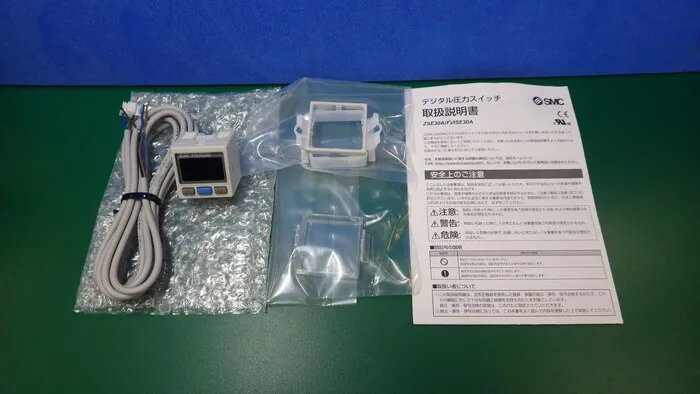 SMC ISE30A-01-N-MLD 디지털 압력 스위치