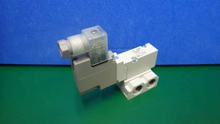 en_SMC VQZ235-5YZ1-02 en_電磁弁