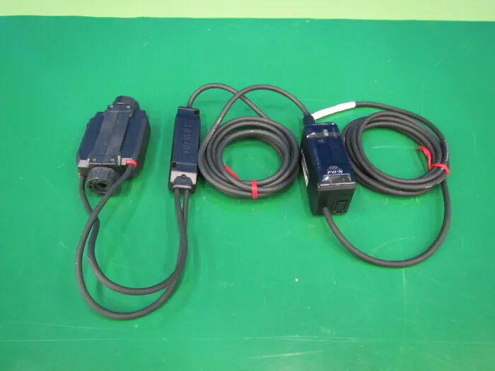 Keyence AD-XA1/FD-XS20/FD-XC20R3 유량 센서(세트) 상세 이미지 - ASKINDEX 코리아