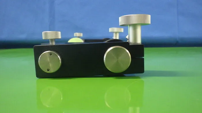 Sigma Optical Co., Ltd. BSR-25 Beam steering holder Detail Image - ASKINDEX Korea