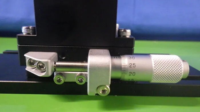 Sigma Optical Co., Ltd. TSD-601S X-axis steel stage Detail Image - ASKINDEX Korea