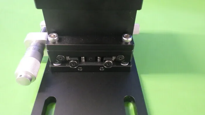 Sigma Optical Co., Ltd. TSD-601S X-axis steel stage Detail Image - ASKINDEX Korea