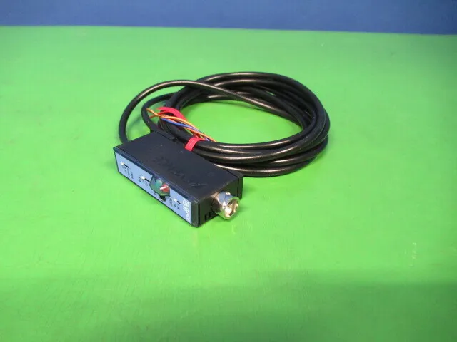 Keyence FS2-60 섬유 증폭기 상세 이미지 - ASKINDEX 코리아