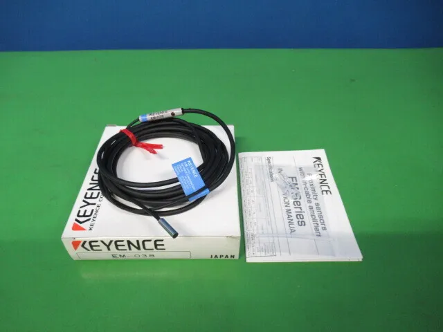 Keyence EM-038 근접 센서