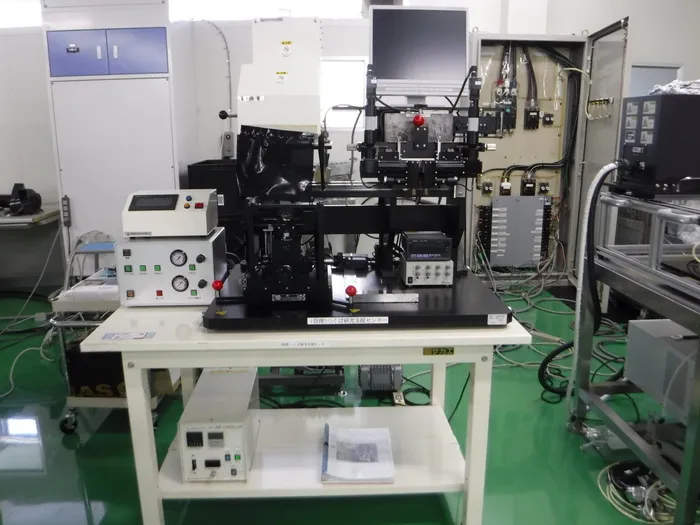 Nanotech ES20ST Mask aligner
