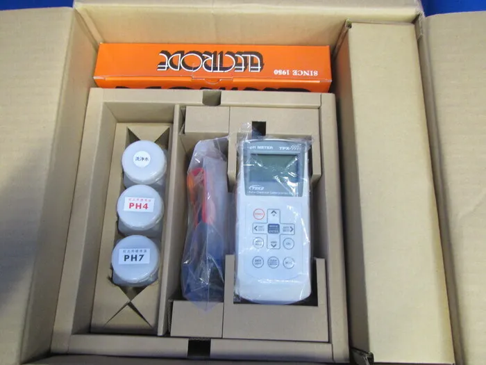 Dongxing Chemical Research Institute TPX-999i pH meter
